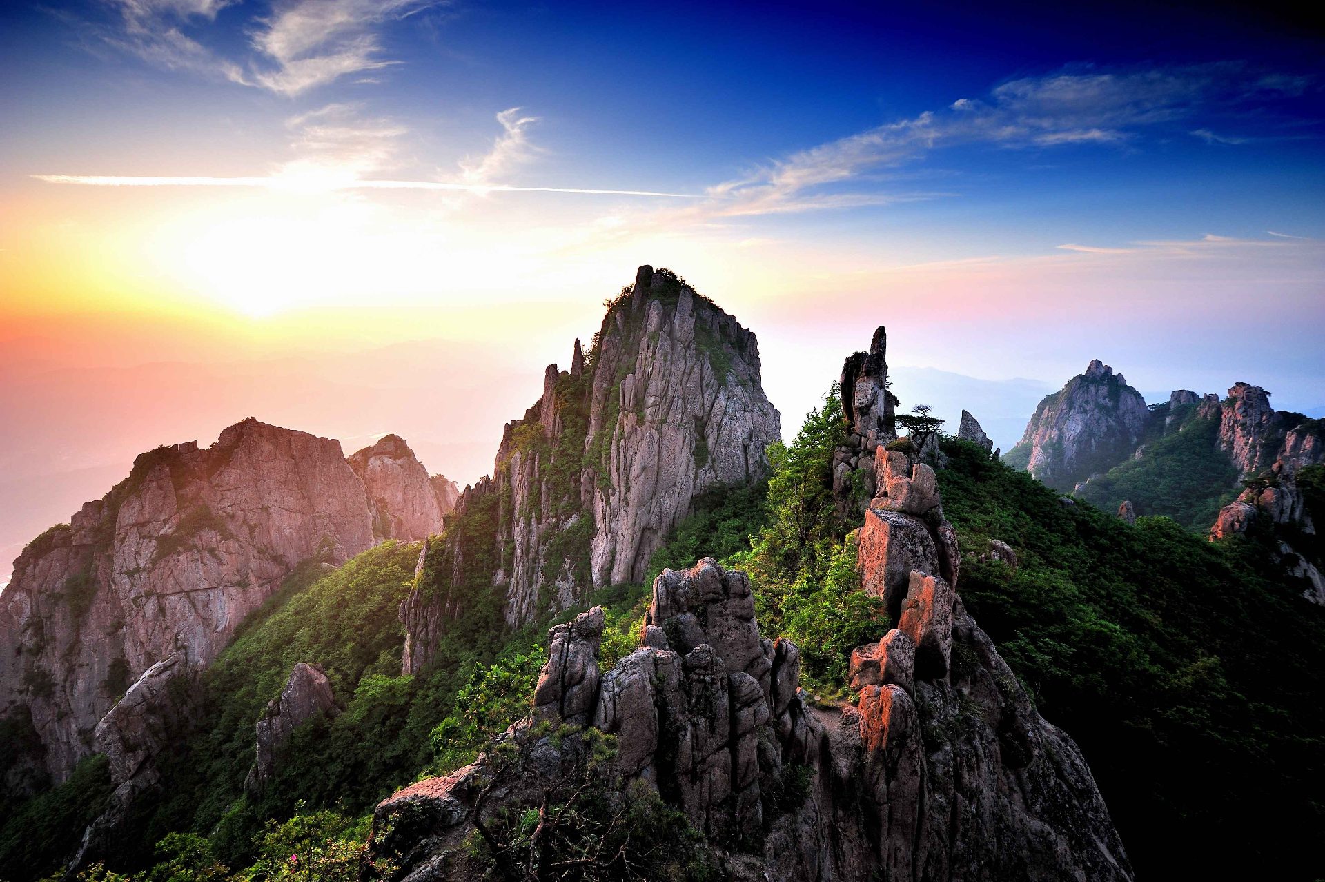 月出山